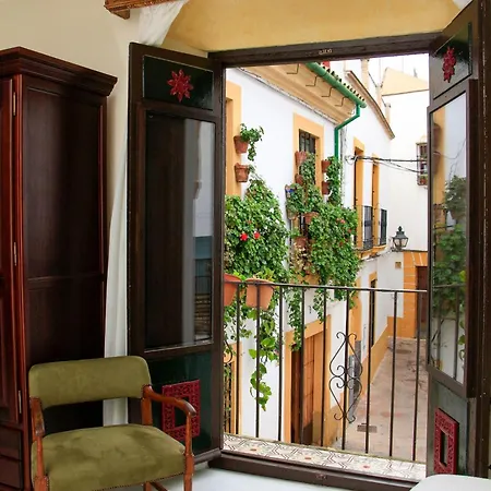 Medina Qurtuba Apartment *